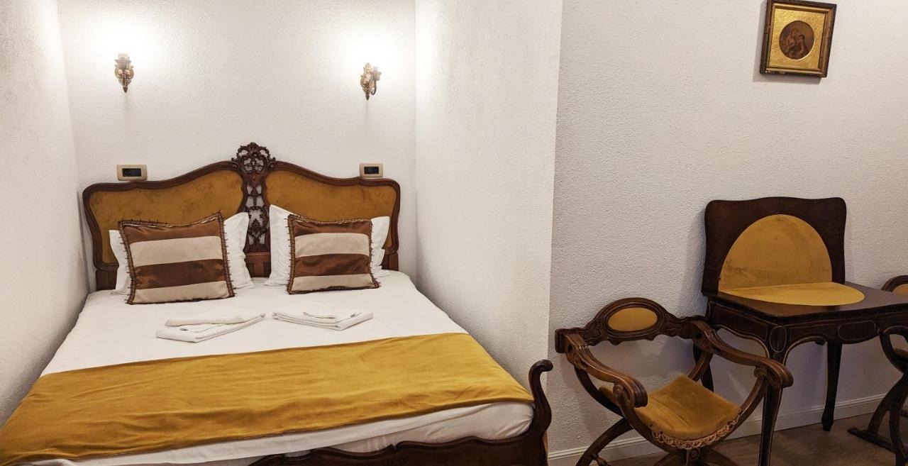 Zur Krone Sibiu Luaran gambar