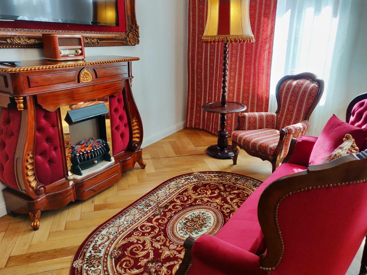 Zur Krone Sibiu Luaran gambar