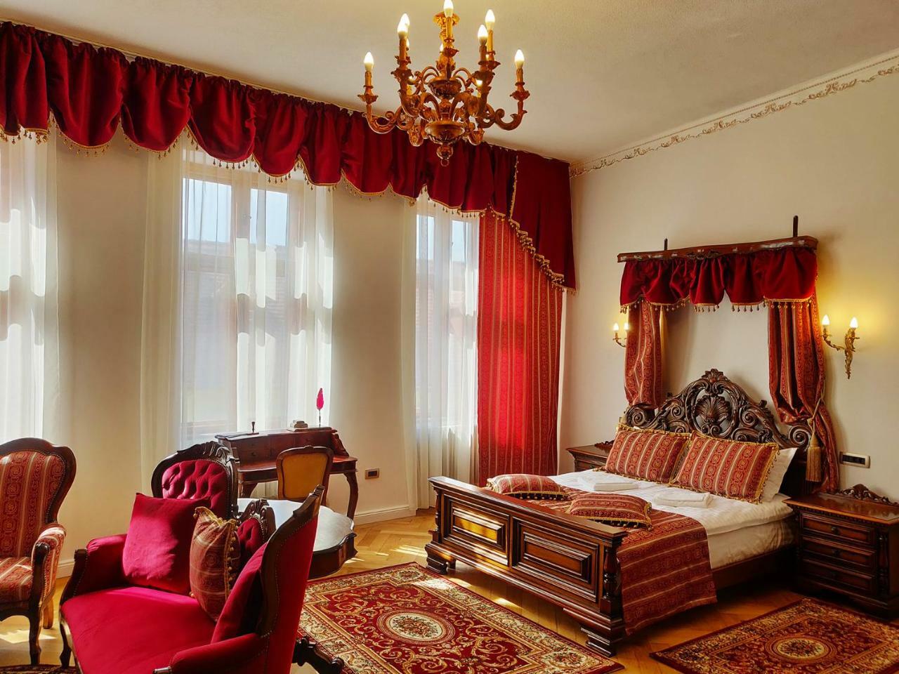Zur Krone Sibiu Luaran gambar